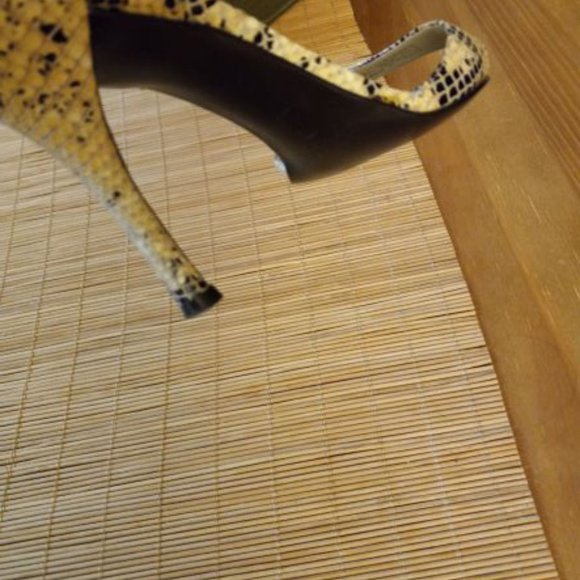 Open Toe Heels - Picture 4 of 4